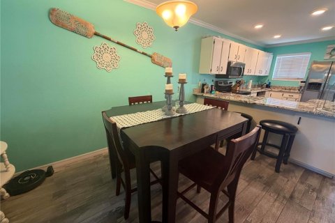 Copropriété à louer à Bradenton, Floride: 2 chambres, 86.96 m2 № 2114305 - photo 6