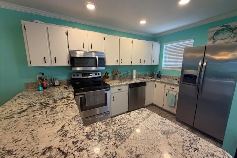 Copropriété à louer à Bradenton, Floride: 2 chambres, 86.96 m2 № 2114305 - photo 4