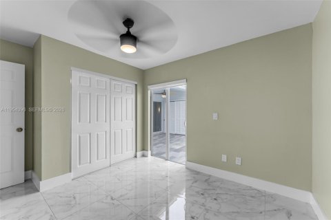 Condominio en venta en Miami, Florida, 3 dormitorios, 97.55 m2 № 2017703 - foto 13