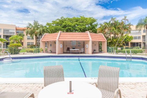 Condo in Margate, Florida, 1 bedroom  № 1730200 - photo 23