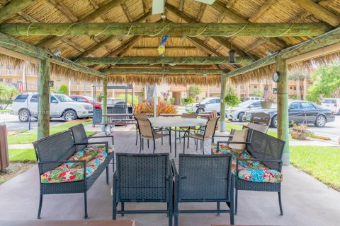 Condo in Margate, Florida, 1 bedroom  № 1730200 - photo 27