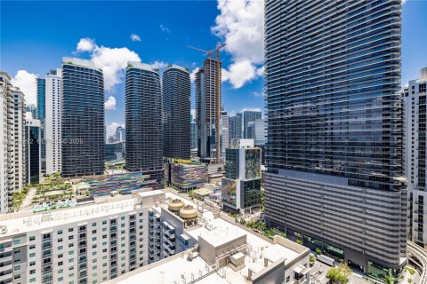 Copropriété à louer à Miami, Floride: 2 chambres, 94.11 m2 № 2169513 - photo 2