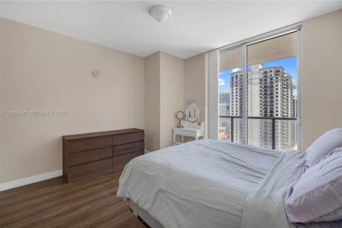Copropriété à louer à Miami, Floride: 2 chambres, 94.11 m2 № 2169513 - photo 16