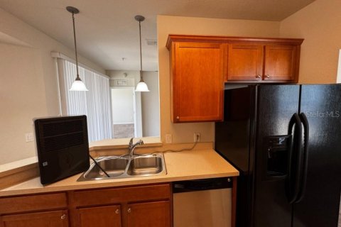 Condo in Ocala, Florida, 2 bedrooms  № 2097942 - photo 9