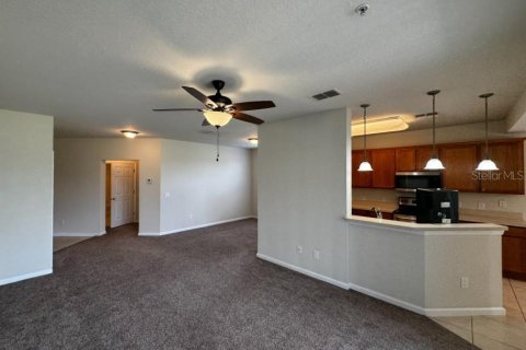 Condo in Ocala, Florida, 2 bedrooms  № 2097942 - photo 5