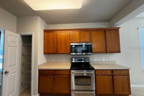 Condo in Ocala, Florida, 2 bedrooms  № 2097942 - photo 10