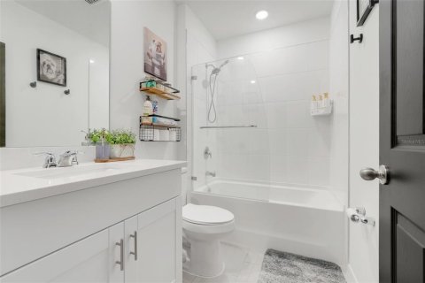 Villa ou maison à vendre à Haines City, Floride: 4 chambres, 184.69 m2 № 1721879 - photo 27