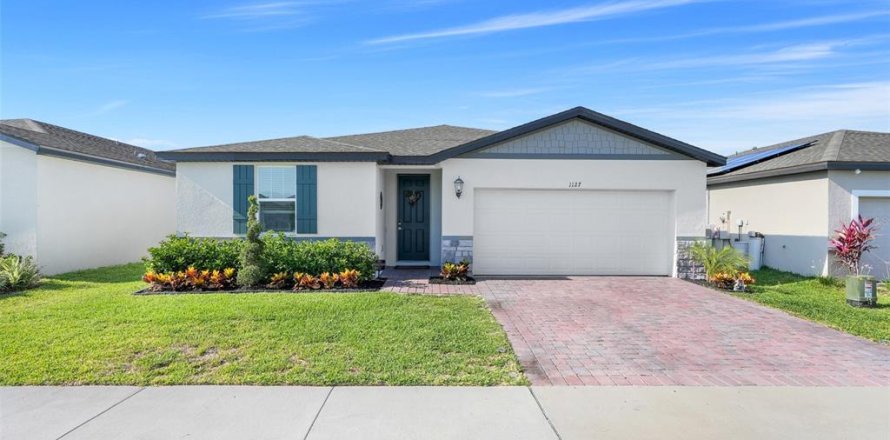 Villa ou maison à Haines City, Floride 4 chambres, 184.69 m2 № 1721879