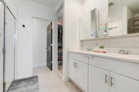 Villa ou maison à vendre à Haines City, Floride: 4 chambres, 184.69 m2 № 1721879 - photo 19