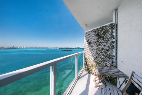 Copropriété à vendre à Miami, Floride: 2 chambres, 127.09 m2 № 1974067 - photo 3