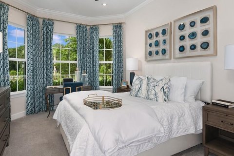 House in Punta Gorda, Florida 3 bedrooms № 2050659 - photo 4