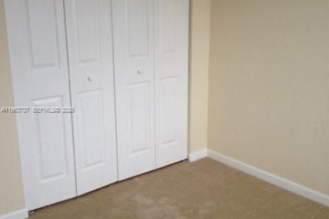 Купить таунхаус в Мирамар, Флорида 4 спальни, 168.62м2, № 2025466 - фото 24