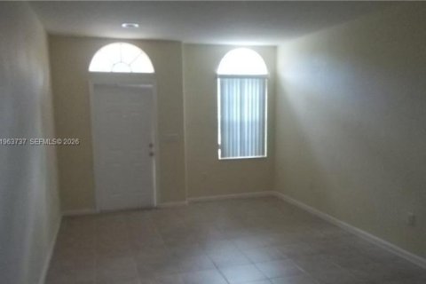 Купить таунхаус в Мирамар, Флорида 4 спальни, 168.62м2, № 2025466 - фото 4