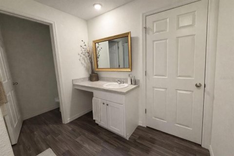 House in Ocala, Florida 2 bedrooms, 98.66 sq.m. № 2205028 - photo 6