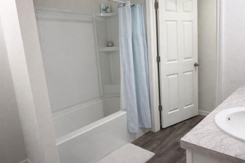House in Ocala, Florida 2 bedrooms, 98.66 sq.m. № 2205028 - photo 8