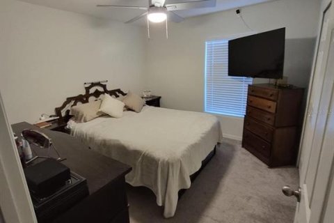 House in Ocala, Florida 2 bedrooms, 98.66 sq.m. № 2205028 - photo 4