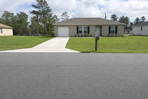 House in Ocala, Florida 2 bedrooms, 98.66 sq.m. № 2205028