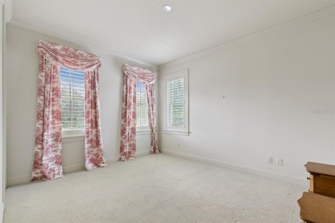 House in Winter Park, Florida 4 bedrooms, 374.95 sq.m. № 2102506 - photo 16