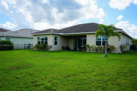 Villa ou maison à vendre à Loxahatchee Groves, Floride: 3 chambres, 228.91 m2 № 1933128 - photo 4