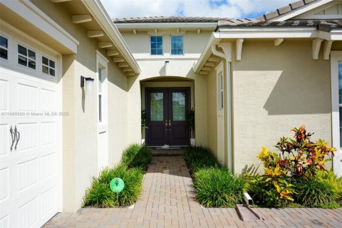 Villa ou maison à vendre à Loxahatchee Groves, Floride: 3 chambres, 228.91 m2 № 1933128 - photo 3