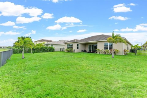 Villa ou maison à vendre à Loxahatchee Groves, Floride: 3 chambres, 228.91 m2 № 1933128 - photo 28