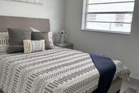 Appartement à louer à Hialeah, Floride: 2 chambres № 1996844 - photo 5