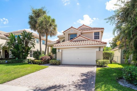 House in Boca Raton, Florida 3 bedrooms, 204.94 sq.m. № 2417712 - photo 3