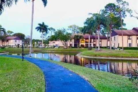 Copropriété à vendre à Greenacres, Floride: 2 chambres, 85.84 m2 № 1926513 - photo 22