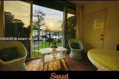 Copropriété à vendre à Greenacres, Floride: 2 chambres, 85.84 m2 № 1926513 - photo 16