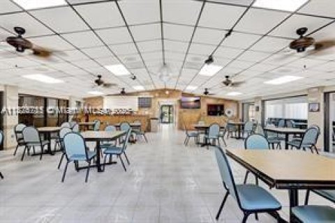Copropriété à vendre à Greenacres, Floride: 2 chambres, 85.84 m2 № 1926513 - photo 27