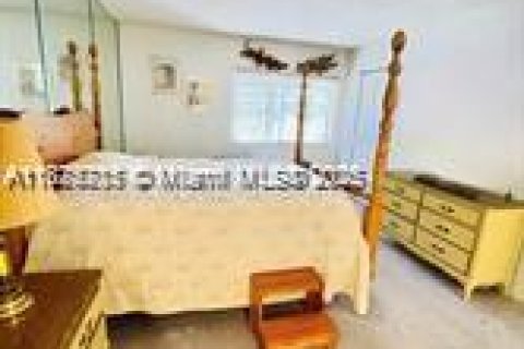 Copropriété à vendre à Greenacres, Floride: 2 chambres, 85.84 m2 № 1926513 - photo 11