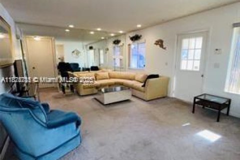 Copropriété à vendre à Greenacres, Floride: 2 chambres, 85.84 m2 № 1926513 - photo 8