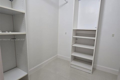 Condominio en alquiler en Coconut Creek, Florida, 2 dormitorios, 107.4 m2 № 2080394 - foto 16