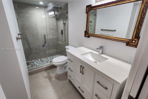 Condominio en alquiler en Coconut Creek, Florida, 2 dormitorios, 107.4 m2 № 2080394 - foto 15