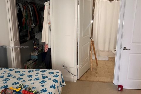 Купить кондоминиум в Майами, Флорида 2 спальни, 87.51м2, № 1891045 - фото 21