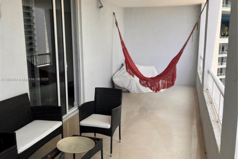 Купить кондоминиум в Майами, Флорида 2 спальни, 87.51м2, № 1891045 - фото 29