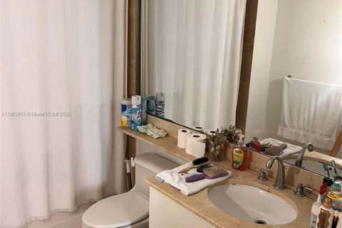 Купить кондоминиум в Майами, Флорида 2 спальни, 87.51м2, № 1891045 - фото 25