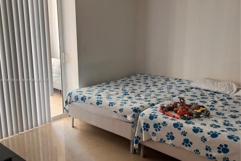 Купить кондоминиум в Майами, Флорида 2 спальни, 87.51м2, № 1891045 - фото 19