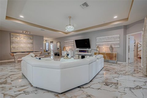 House in Wimauma, Florida 4 bedrooms, 214.6 sq.m. № 1894828 - photo 8