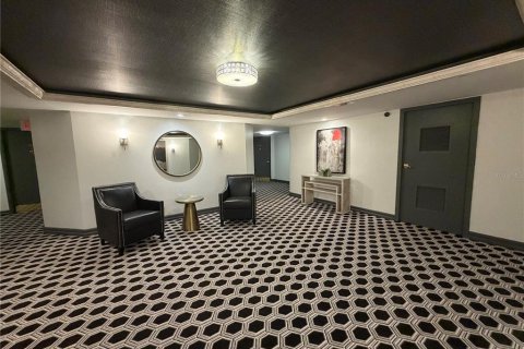 Condo in Orlando, Florida, 2 bedrooms № 2209991 - photo 19