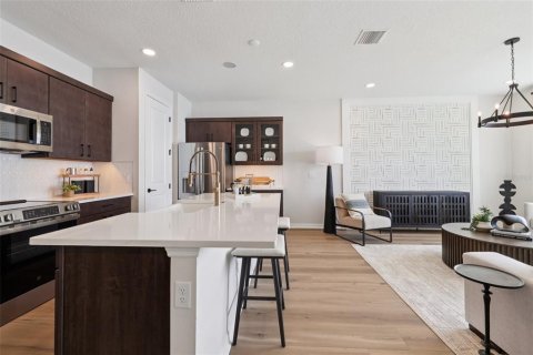 Touwnhouse à vendre à San Antonio, Floride: 3 chambres, 166.11 m2 № 2415451 - photo 7