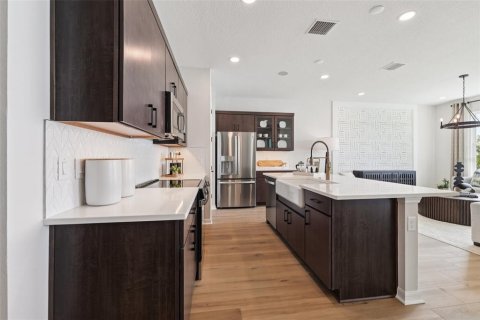 Touwnhouse à vendre à San Antonio, Floride: 3 chambres, 166.11 m2 № 2415451 - photo 12