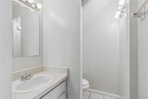 Adosado en venta en Tampa, Florida, 3 dormitorios, 127.09 m2 № 2096727 - foto 22