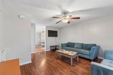 Adosado en venta en Tampa, Florida, 3 dormitorios, 127.09 m2 № 2096727 - foto 6