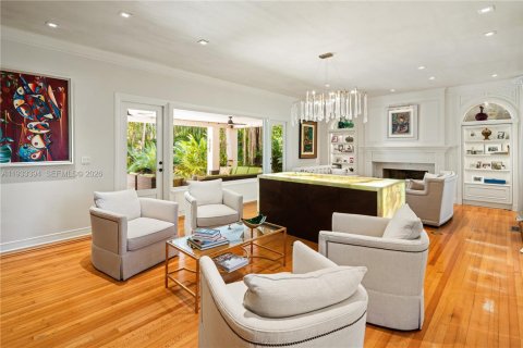 Casa en venta en Miami, Florida, 6 dormitorios, 472.78 m2 № 1996212 - foto 7