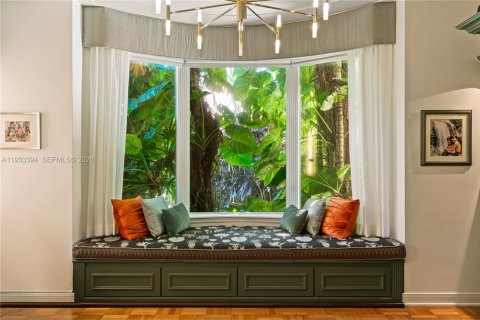Casa en venta en Miami, Florida, 6 dormitorios, 472.78 m2 № 1996212 - foto 9