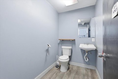 Купить коммерческую недвижимость в Орландо, Флорида № 2125579 - фото 23