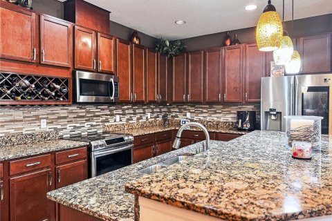 House in Ocoee, Florida 4 bedrooms, 196.21 sq.m. № 2214781 - photo 9
