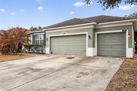 House in Ocoee, Florida 4 bedrooms, 196.21 sq.m. № 2214781 - photo 2