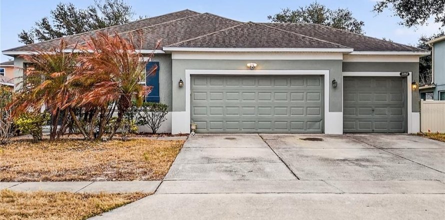 House in Ocoee, Florida 4 bedrooms, 196.21 sq.m. № 2214781